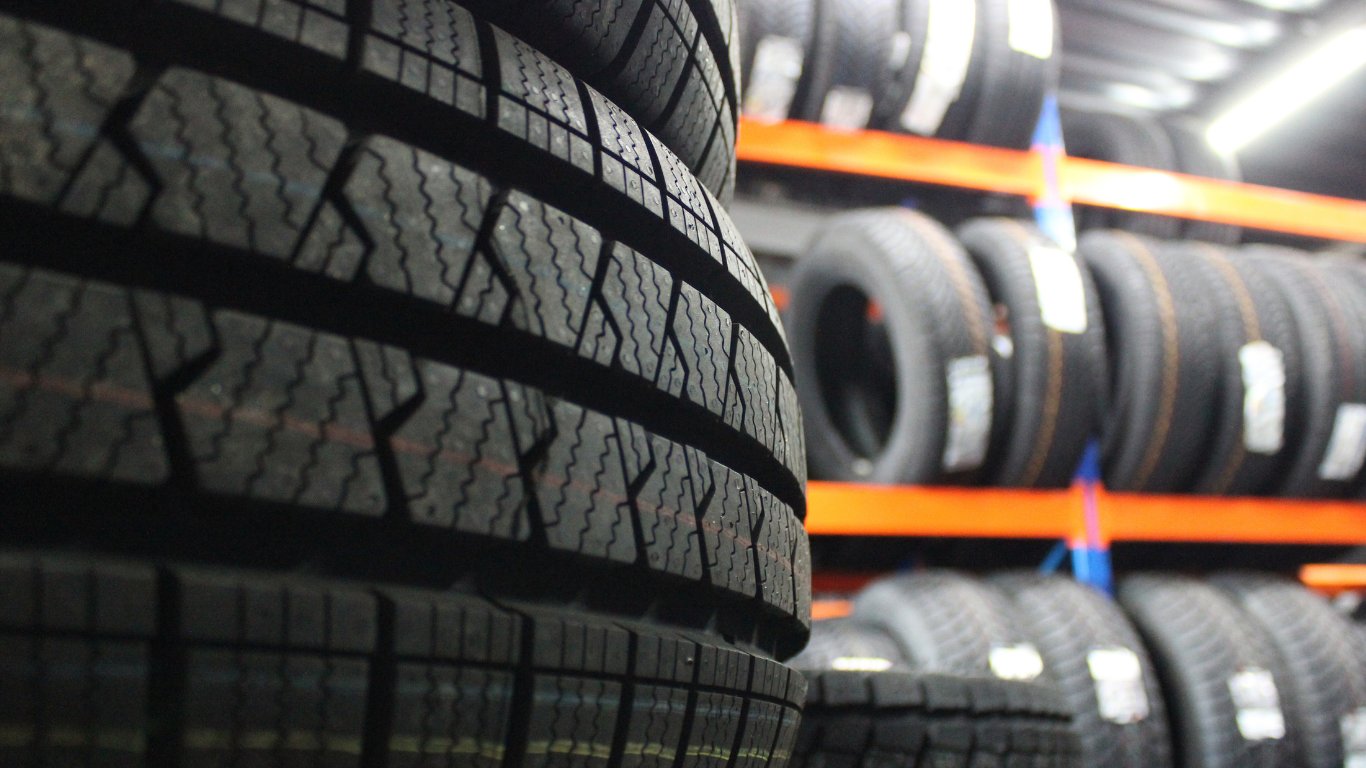 P1.4-M online tire scam suspect collared