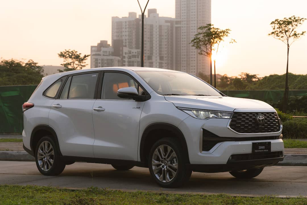 ZENIX Q HEV leads Toyota’s October promotion with its spacious cabin and fuel-efficient hybrid powertrain.