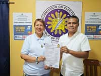 Former Governor Marilou Cayco has filed a certificate of candidacy for the Batanes congressional seat on Friday.