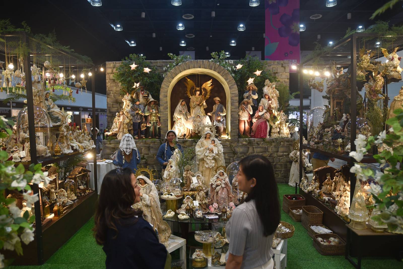 Locally made furniture, interior decor along with handcrafted products take the spotlight as visitors explore the final day of the 74th Manila FAME, themed “Bloom,” at the World Trade Center Metro Manila in Pasay City on October 18. 

The export trade show brings together around 400 Philippine manufacturers and brands, promoting Filipino craftsmanship and sustainable materials to global markets. | Zedrich Xylak Madrid