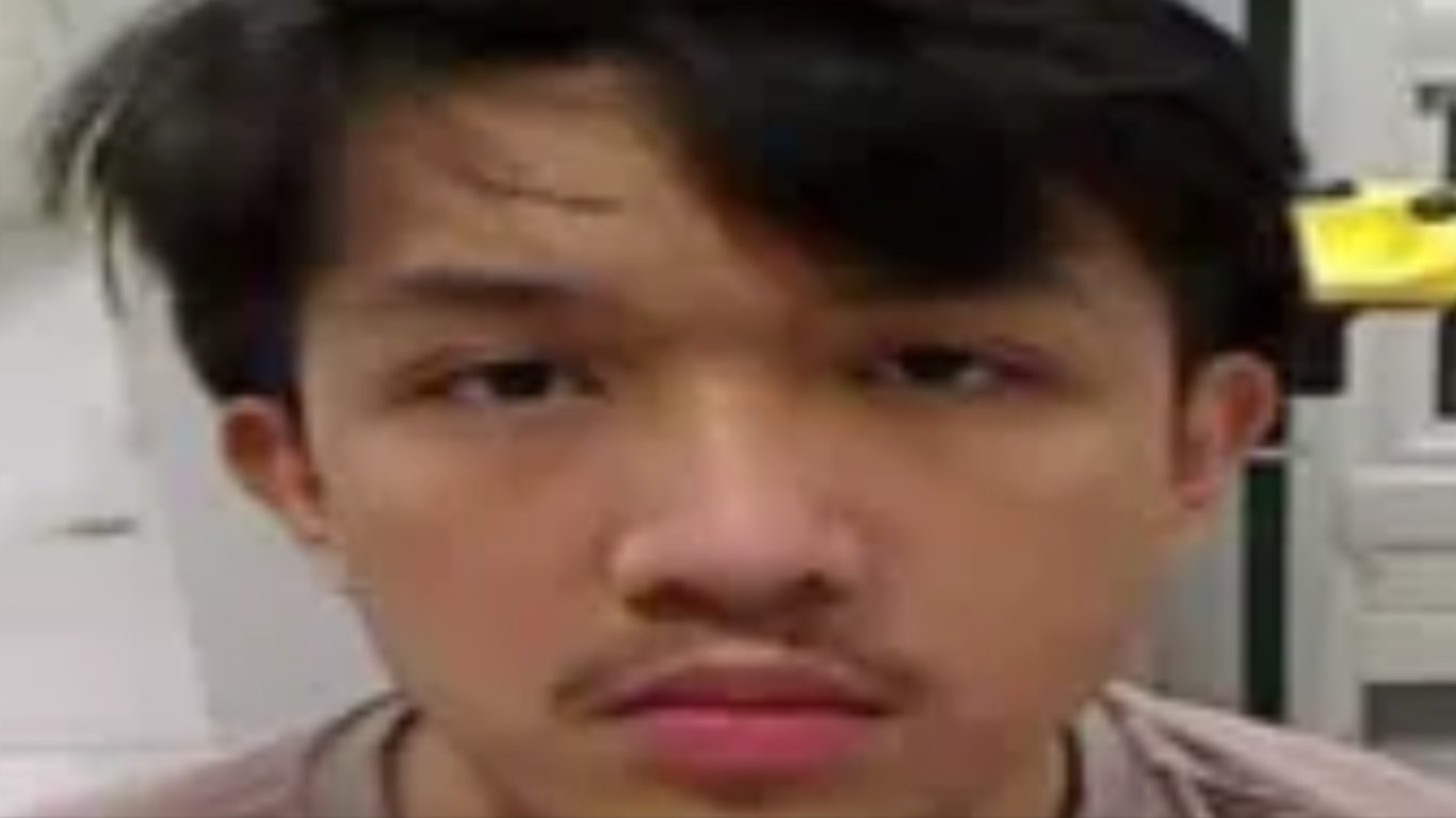 Pinoy peeping Tom convict held by ICE