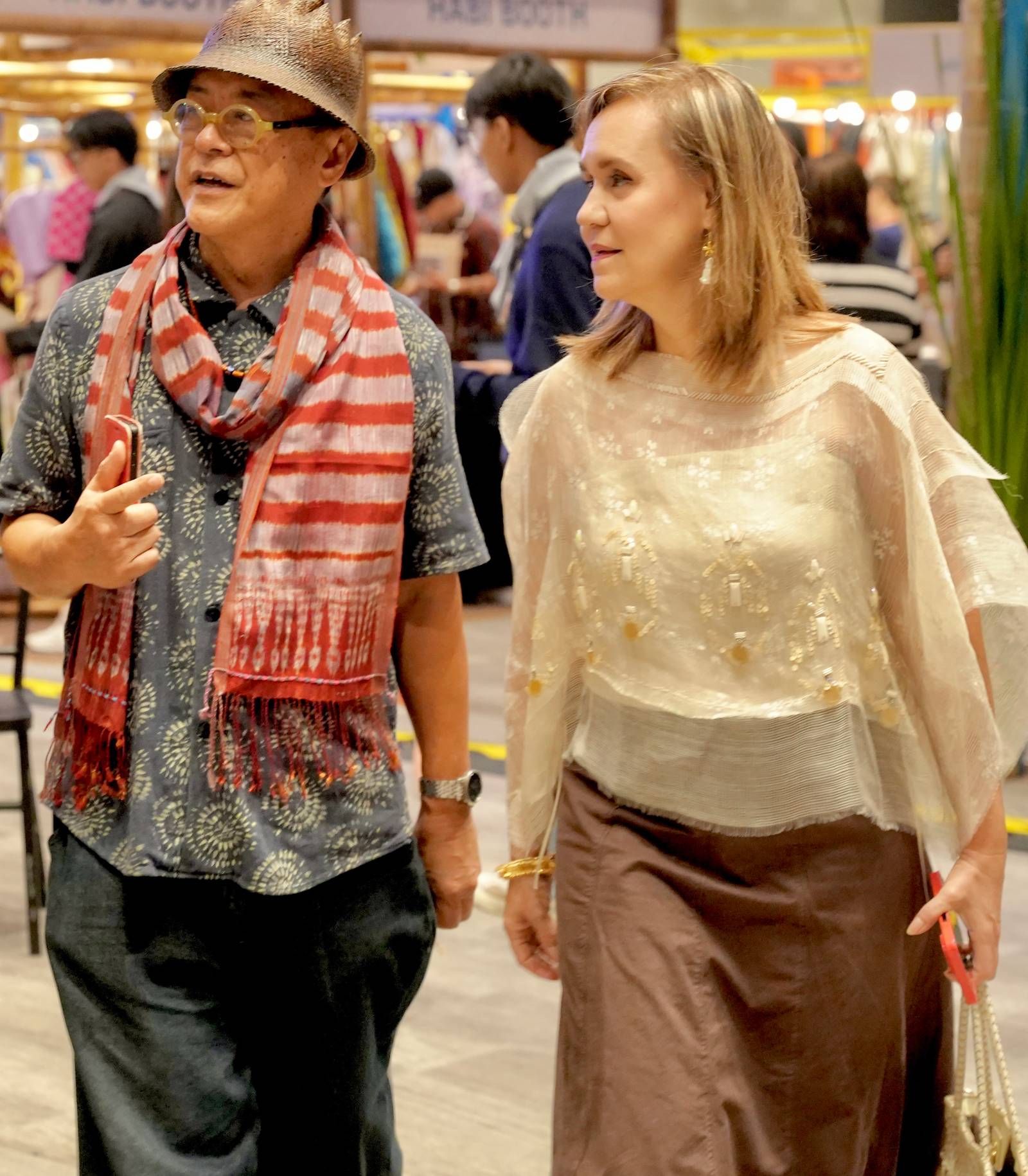 MALAYSIAN architect, designer and culture advocate Edric Ong and Bambi Mañosa-Tanjutco.