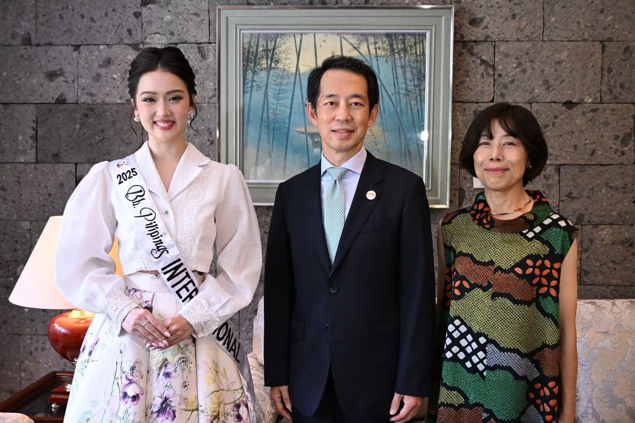 Katrina Anne Johnson meets Japan envoy before Miss International