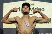Figueroa loses title at weigh-in