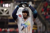 YANDY Diaz delivers the clutch plays that helped the Tampa Bay Rays pull off a series-tying 7-3 win over the Cleveland Guardians and kept their dream of winning their first World Series title alive.