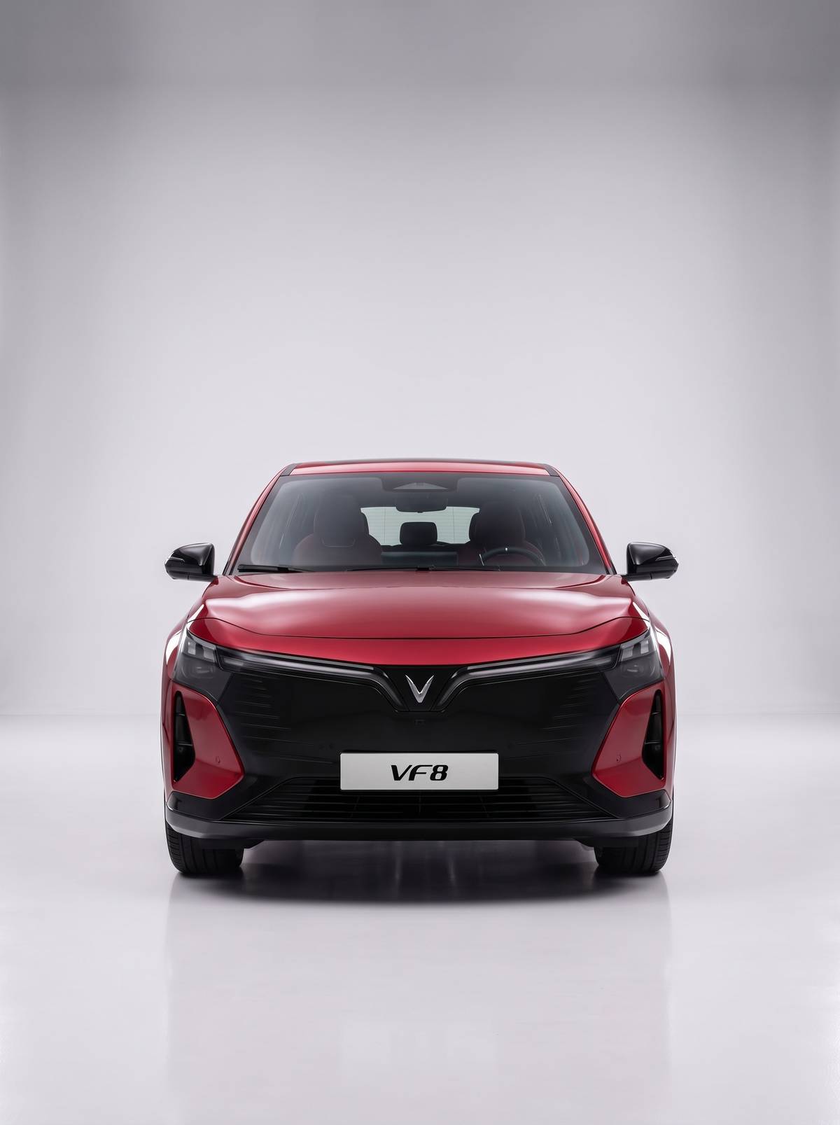 FRONT-END styling of the VinFast VF 8 features slim headlights and the brand’s signature V emblem as part of its Tech Fluid design approach.
