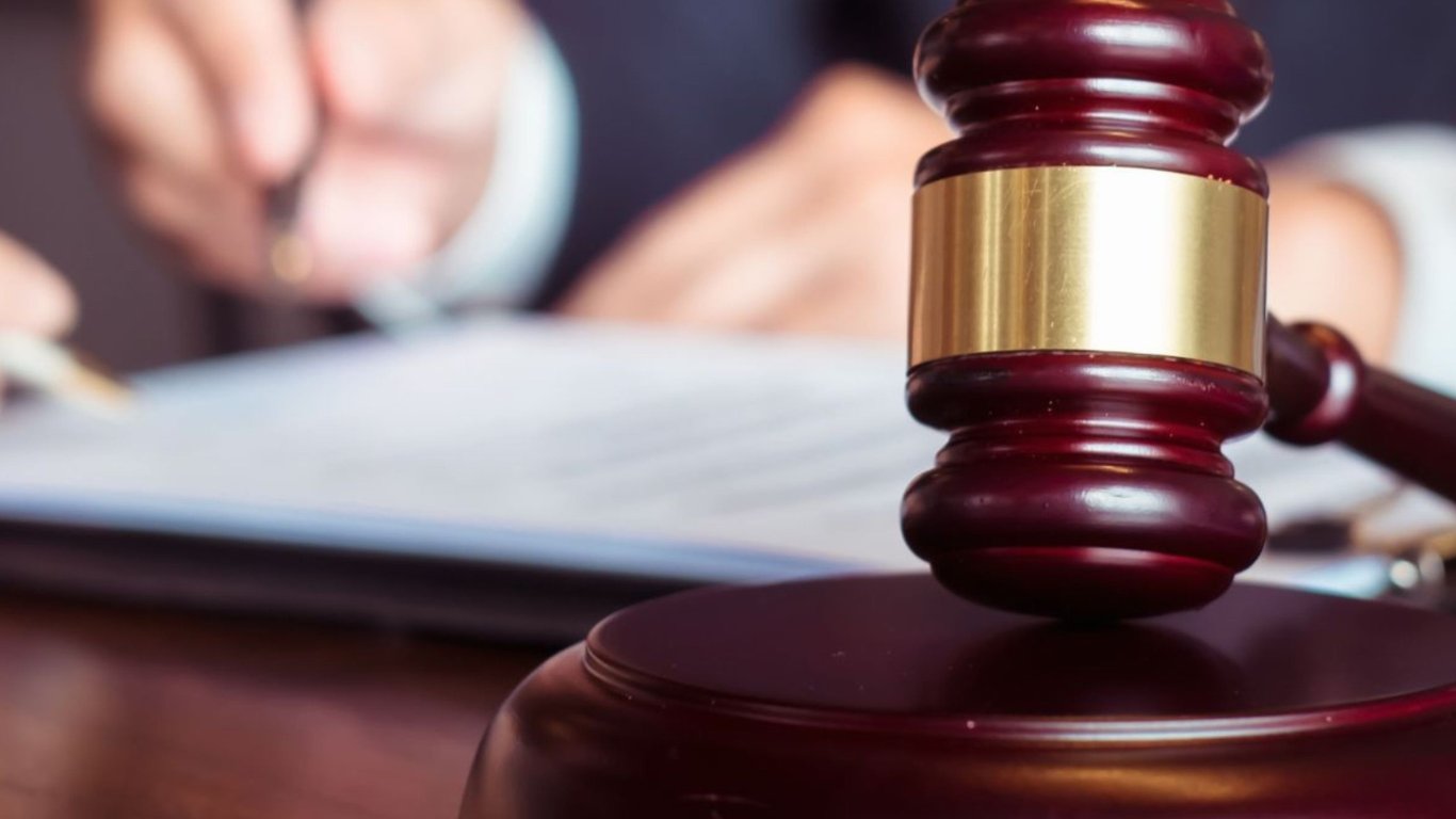 SC fines ex-court stenographer for voyeurism
