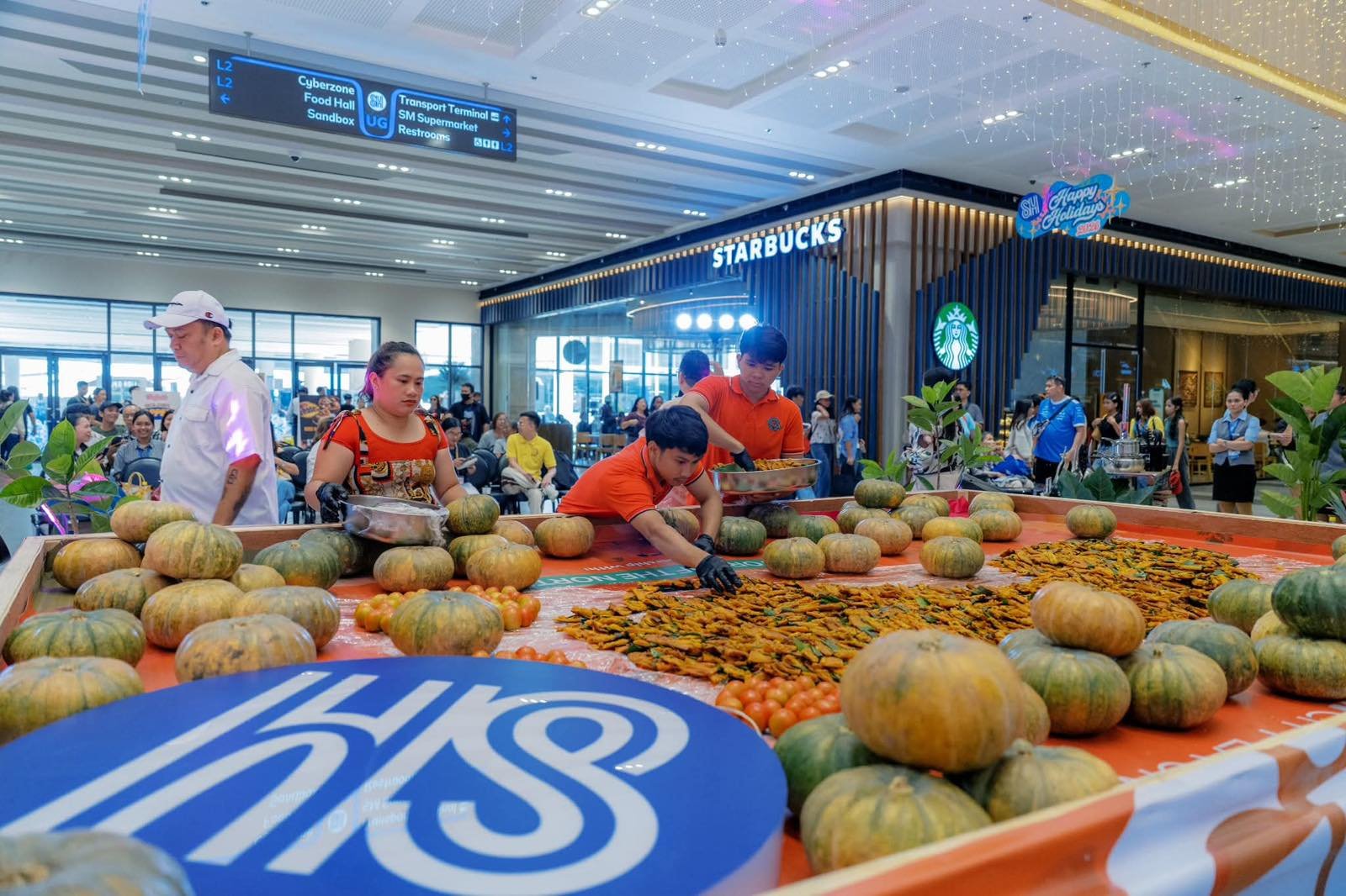 SM City La Union marks first anniversary with giant Okoy Pinakbet