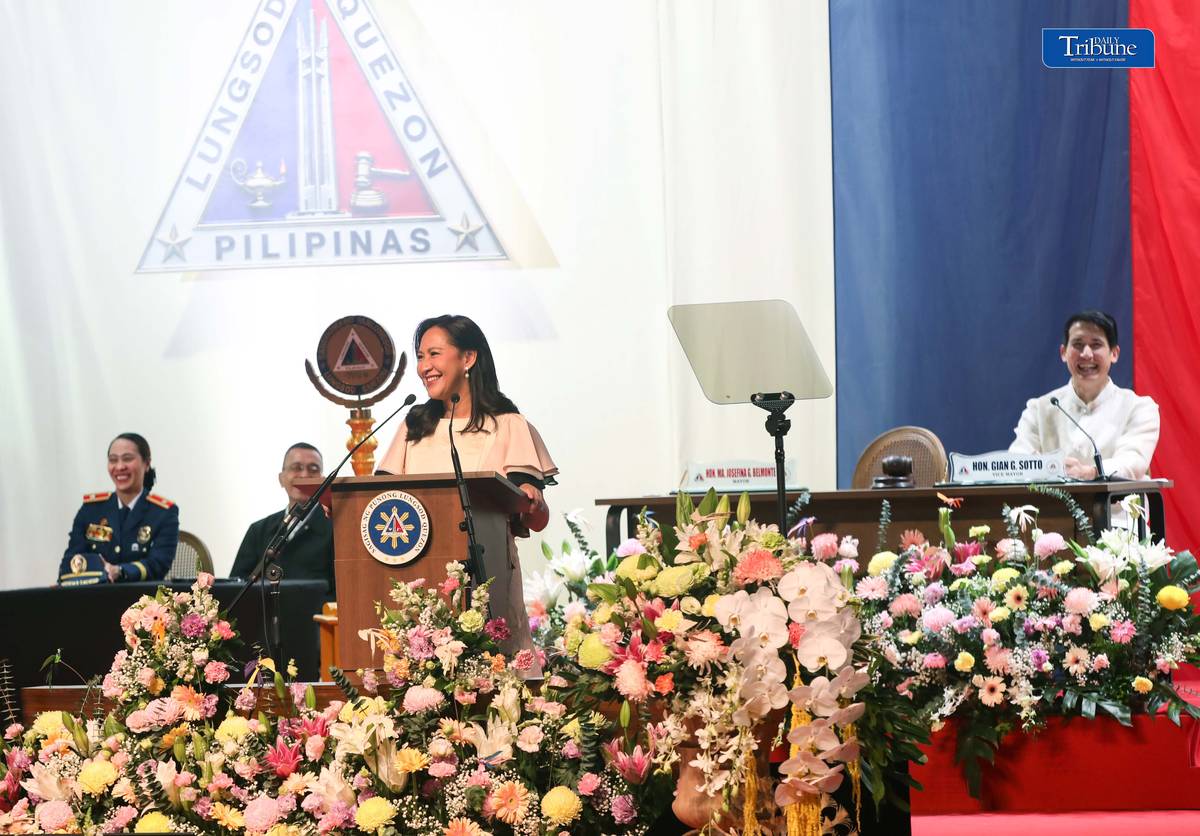 DEBT-FREE QC EYES MAJOR HEALTH CARE EXPANSION
Quezon City Mayor Joy Belmonte delivers her eighth State of the City Address at the Quezon City M.I.C.E. Center on Monday, 19 October, declaring the city debt-free while outlining major health care improvements.
Belmonte reported that all city health facilities are registered under PhilHealth's Yaman ng Kalusugan Program (YAKAP). She also announced plans to establish sundown clinics offering HIV testing across all six districts, complete the rehabilitation of 28 health centers and finish a new Quezon City General Hospital annex by 2027.
Photo by Analy Labor