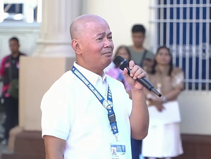 New Urdaneta mayor assures employees of job security