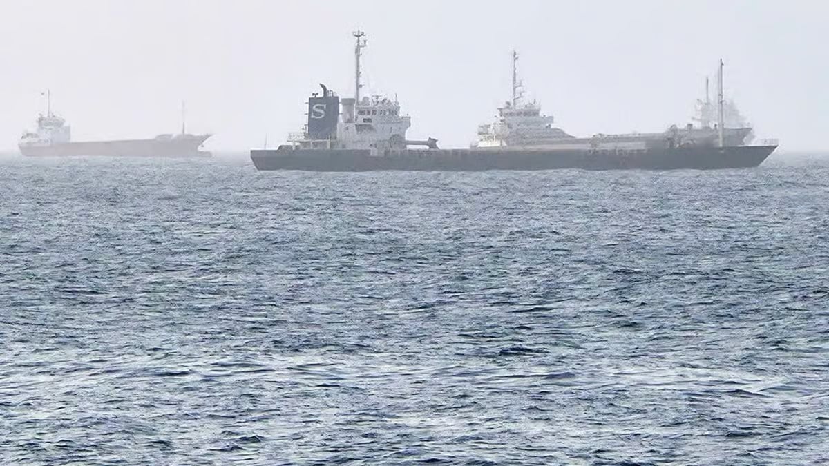 Oil tanker on fire after hitting mine 