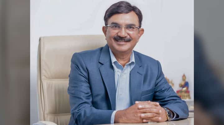 ASCENTHR founder and CEO Subramanyam Sreenivasaiah calls on Philippine businesses to strengthen their workforce management systems as severe weather disrupts working hours and payroll operations.