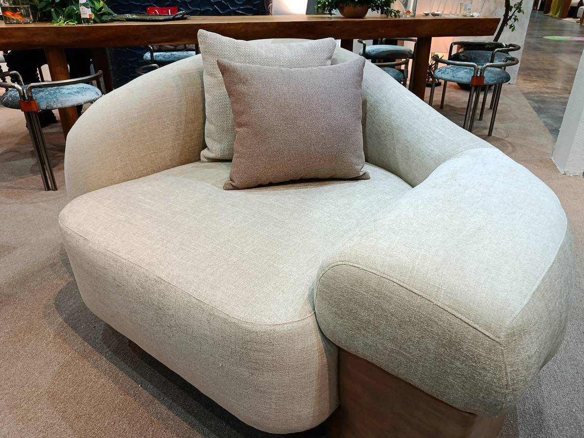 BUTTER Scott Sofa.