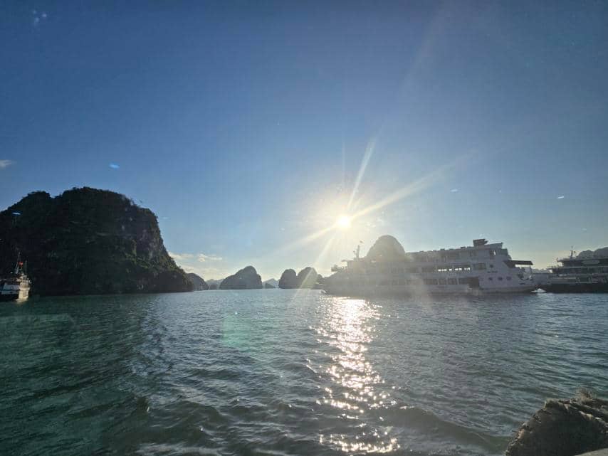 SUNSET cruise on Ha Long Bay