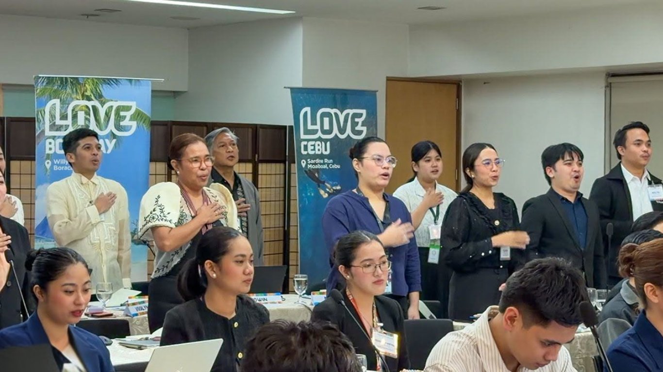THE Department of Tourism is training students, tourism frontliners and industry partners with the skills and service excellence needed to welcome ASEAN delegates and visitors when the ASEAN Leaders’ Summit takes place in Manila this November.