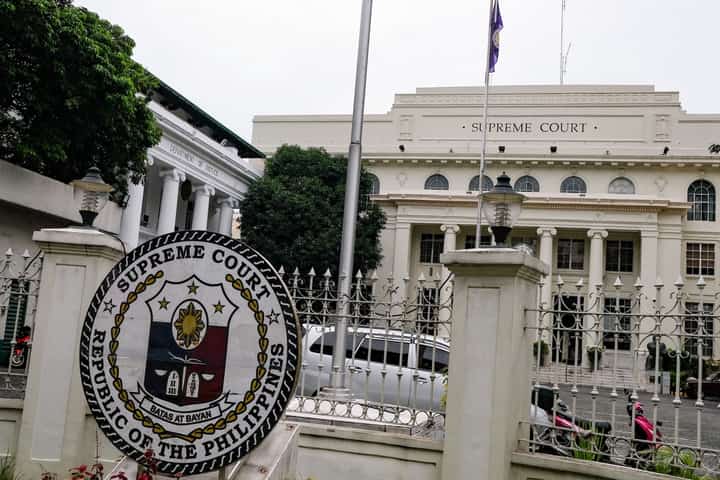 Palace seeks SC review of unprogrammed funds ruling