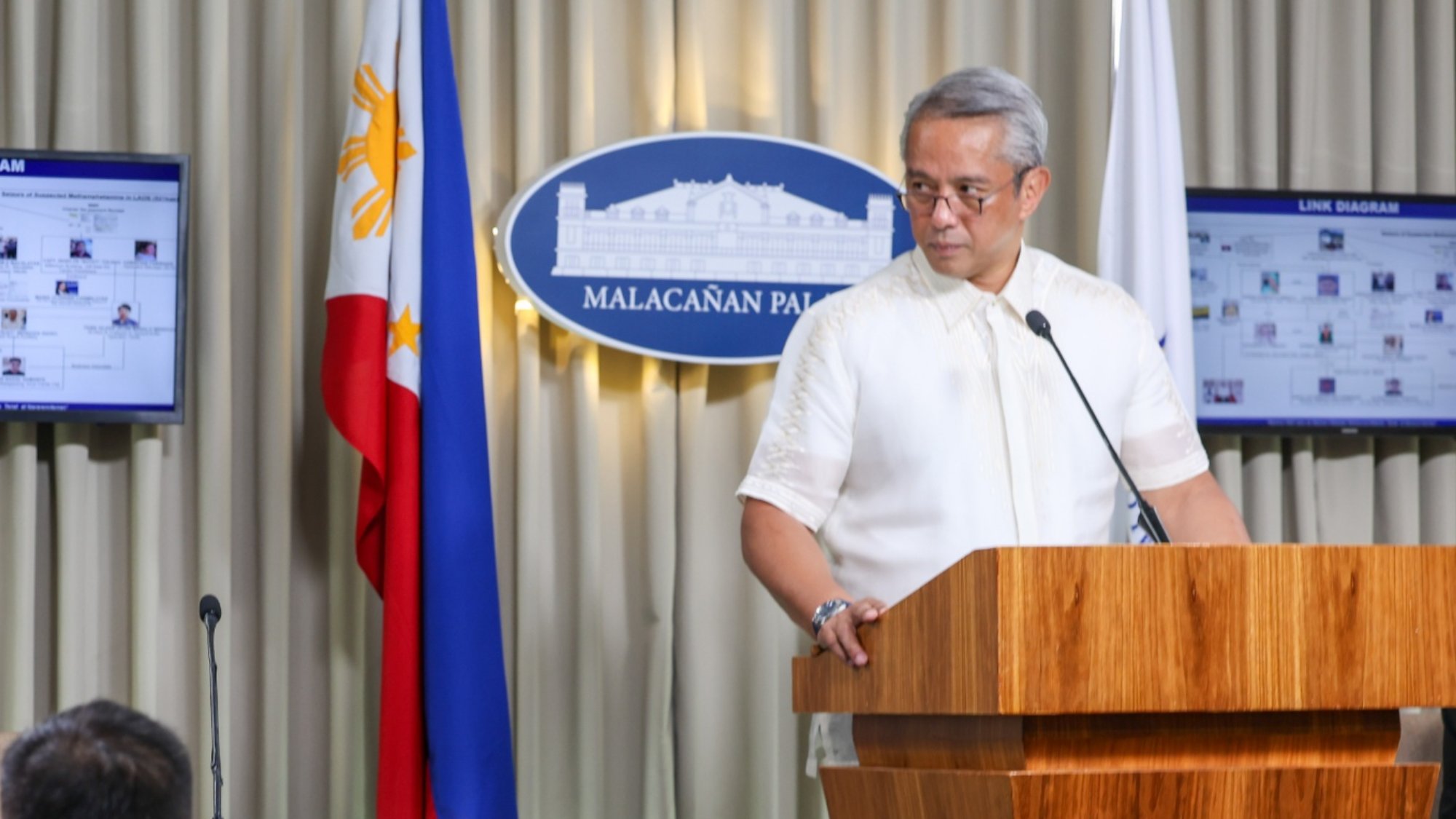 Revilla seeks dismissal of malversation case