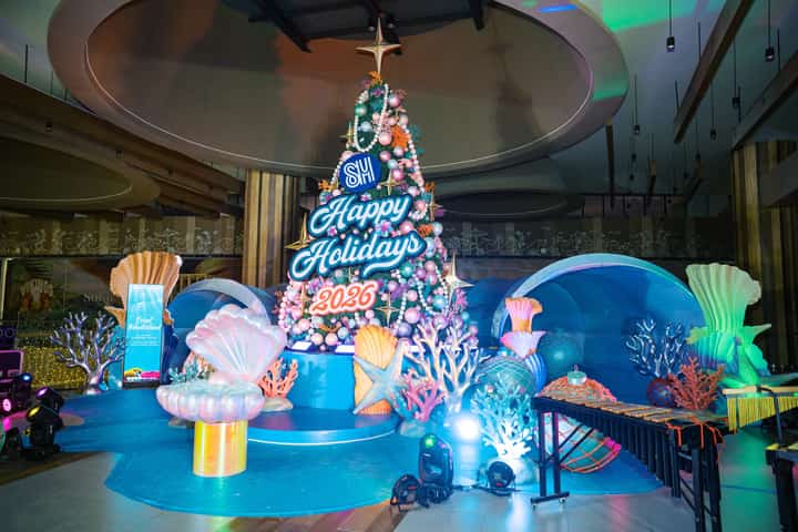 SM City La Union unveils underwater-themed Christmas display