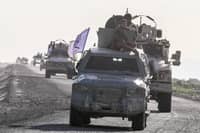 Yemenis fleeing Houthi offensive overwhelm aid capacity