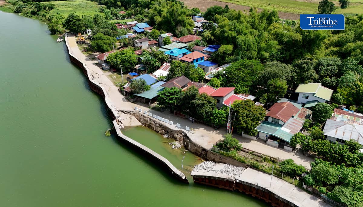 P96-M FLOOD CONTROL PROJECT REMAINS DAMAGED IN PAMPANGA
A damaged section of the P96-million San Mateo Flood Control Project in Barangay San Mateo, Arayat, Pampanga, remains untouched on Wednesday, 21 October, despite authorities' earlier commitment to remove the affected sheet piles.
Declared completed in 2024, the project partially collapsed this month after deficiencies were discovered involving 56 linear meters of sheet piles that reportedly failed to meet the required 36-meter depth.
The incident comes amid renewed scrutiny of government flood control spending following the Supreme Court's ruling declaring the Special Assistance for Government Infrastructure and Social Programs (SAGIP) provisions in the 2024 and 2025 national budgets unconstitutional.
The Court ruled that SAGIP improperly gave the executive branch authority to allocate funds for infrastructure projects after the budgets had been enacted.
Photo by Analy Labor | Daily Tribune
#DailyTribune