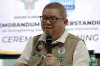 AGRICULTURE Secretary Francisco Tiu Laurel Jr. said he is unaware of the alleged P190 billion worth of project insertions in the Department of Agriculture’s proposed 2027 budget. The People’s Budget Coalition flagged 7,054 projects allegedly added by the House of Representatives, raising concerns over missing project documents and farm-to-market road coordinates pointing to bodies of water. The group urged the Senate to scrutinize the proposed allocations.