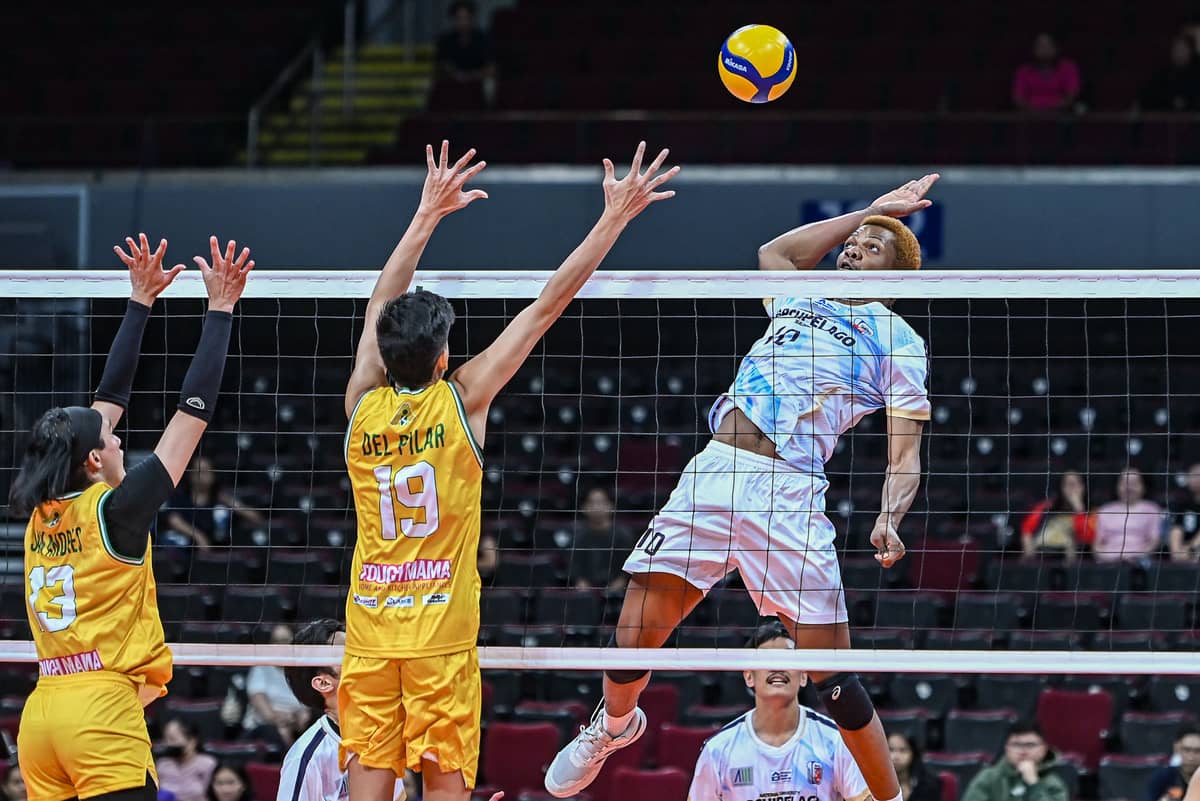 PHOTOGRAPH COURTESY OF Spikers’ Turf