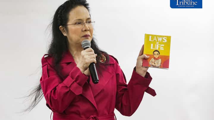 (October 22 2026) Members of the Media queue for the autograph of Public Attorney’s Office Chief Persida Rueda-Acosta, as PAO Chief give her book “Laws of Life” for free, and they also avail the free check up and medicine, during a medical mission at the PAO Main Office at the DOJ Agencies Building in Quezon City as part of their 54th anniversary celebration, providing free legal assistance and counsel to indigent litigants across the country. Photo/Analy Labor