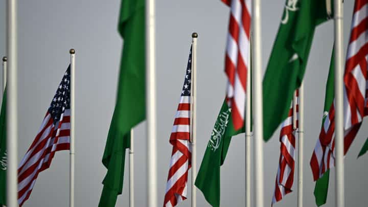 U.S. embassy staff, families ordered to leave Saudi Arabia