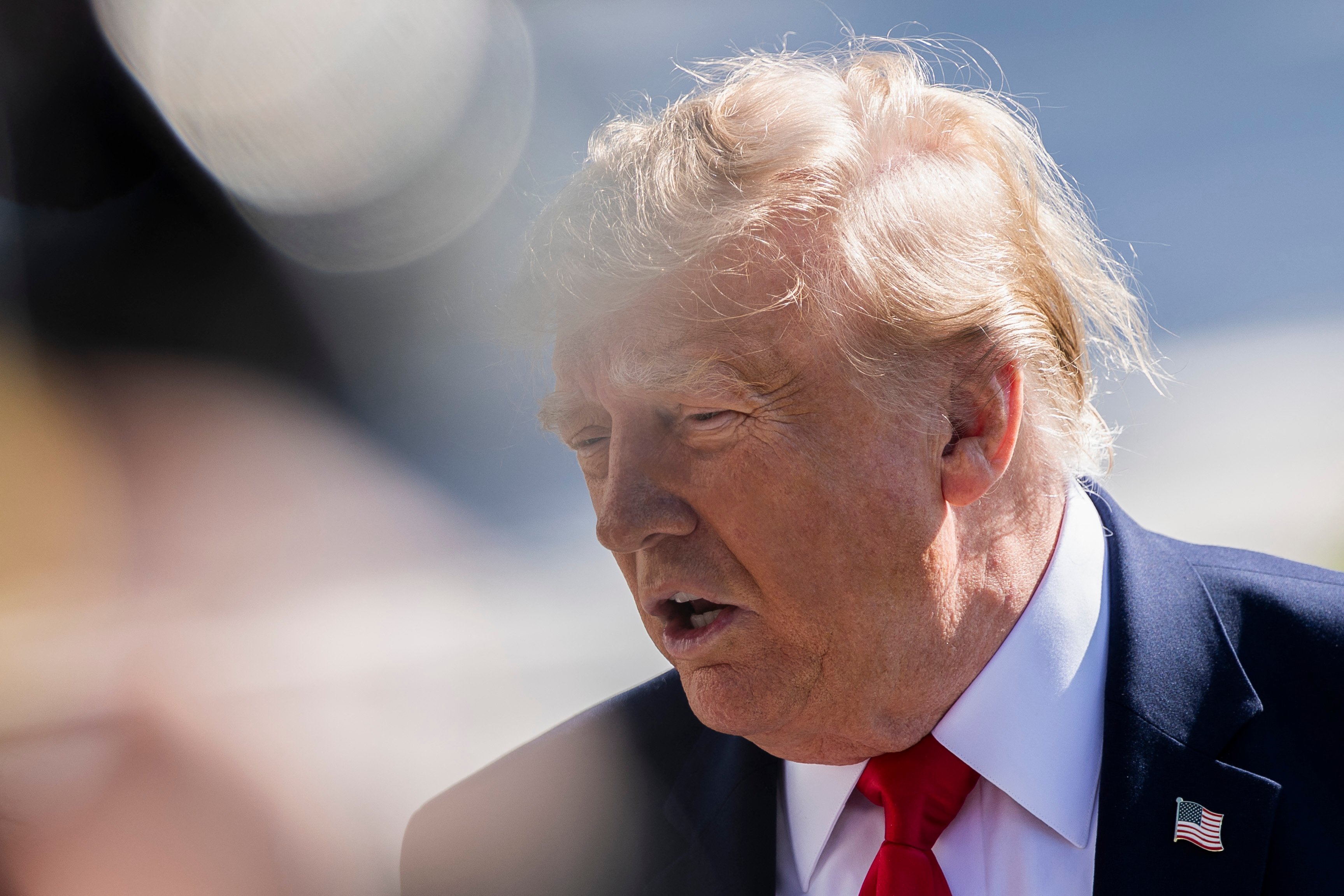 Trump comes knocking on Kim’s door