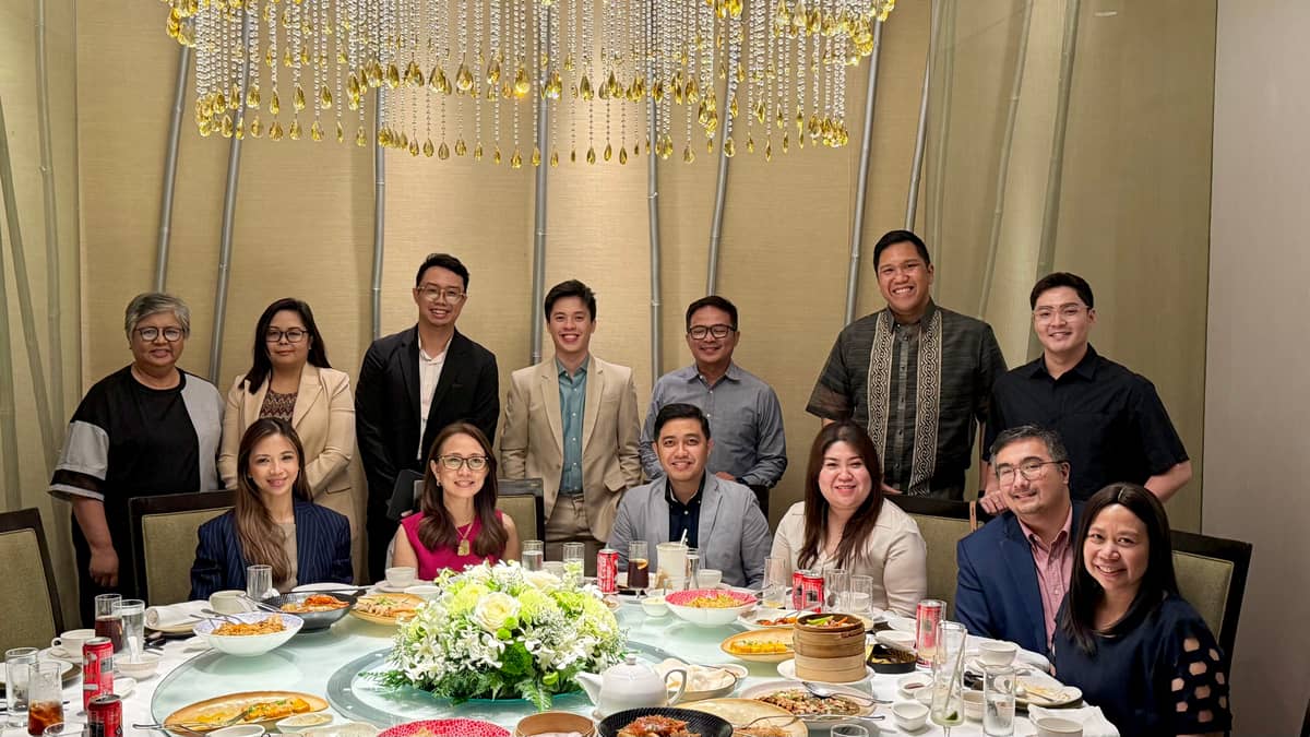 HEALTH experts, advocates and media representatives at AstraZeneca’s roundtable on metastatic breast cancer in Makati City.