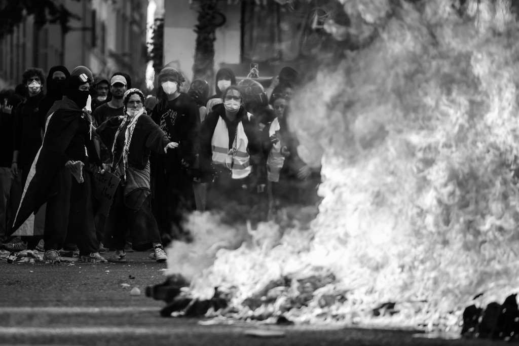 France to deploy 70,000 police as students urge further protests