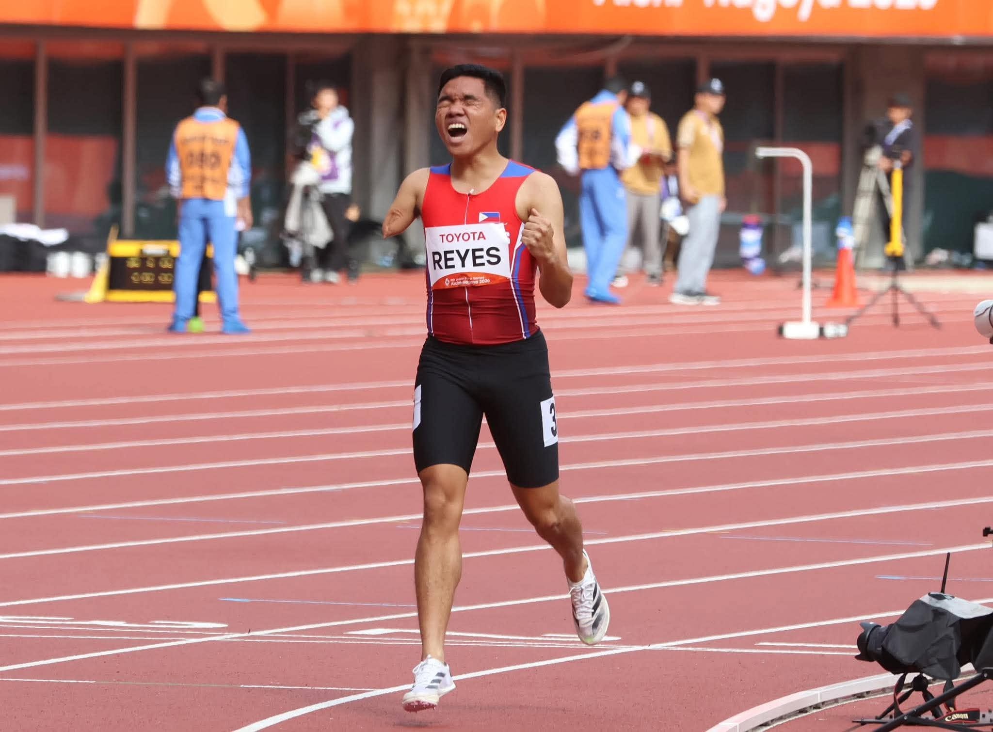 King James reigns, bags historic bronze
