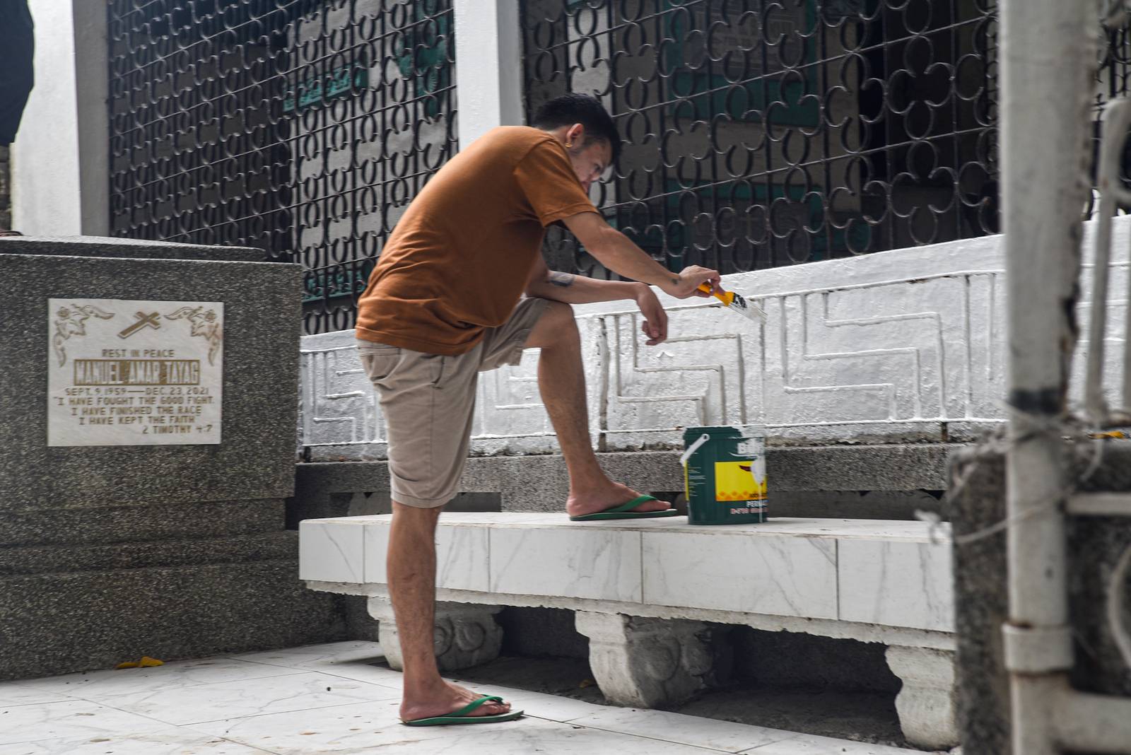 Gravekeepers and caretakers clean and maintain gravestones at the Manila North Cemetery in Manila, on October 24.

The Manila North Cemetery expects around 2 million visitors for this year's Undas. l Zedrich Xylak Madrid