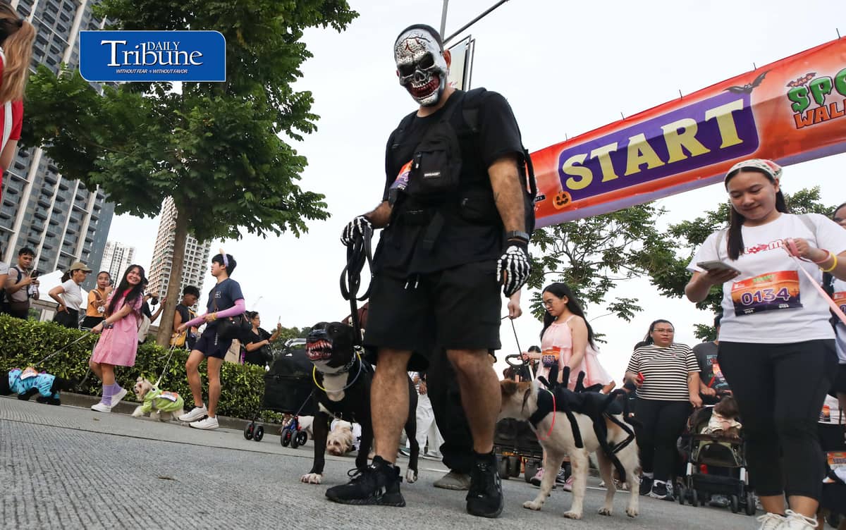 (October 24 2026) Pets and furparents wear halloween costumes as they join the Pet Lover’s Calentre Spooky Walkathon 2026 at the Bridgetowne Destination Estate in Pasig City on Saturday, October 24, 2026. Photo/Analy Labor