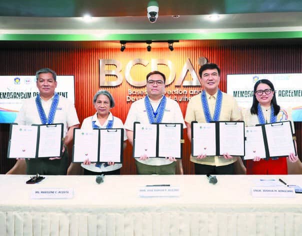 SECRETARY Aliling and CEO Acosta sign an MOU with BCDA President Joshua Bingcang to strengthen collaboration in advancing Expanded 4PH.