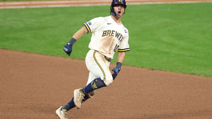 SAL Frelick blasts a 408-foot home run to power the Milwaukee Brewers to a 5-4 victory over the Tampa Bay Rays to secure a 2-0 lead in the best-of-seven World Series on Saturday.
