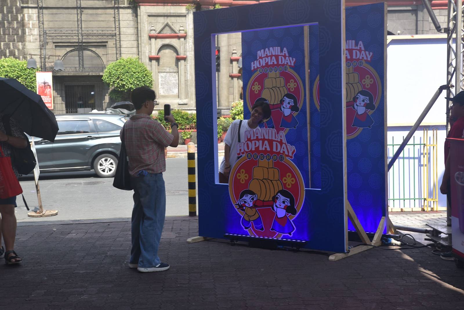 Booths featuring products from Manila’s top hopia makers at the Manila Hopia Day at the Plaza San Lorenzo Ruiz, on October 25. l Zedrich Xylak Madrid