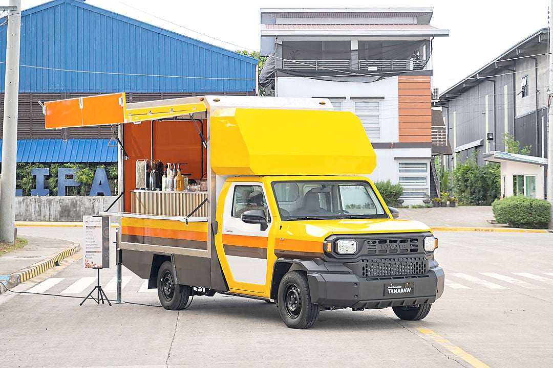 Toyota Tamaraw shows its versatility
