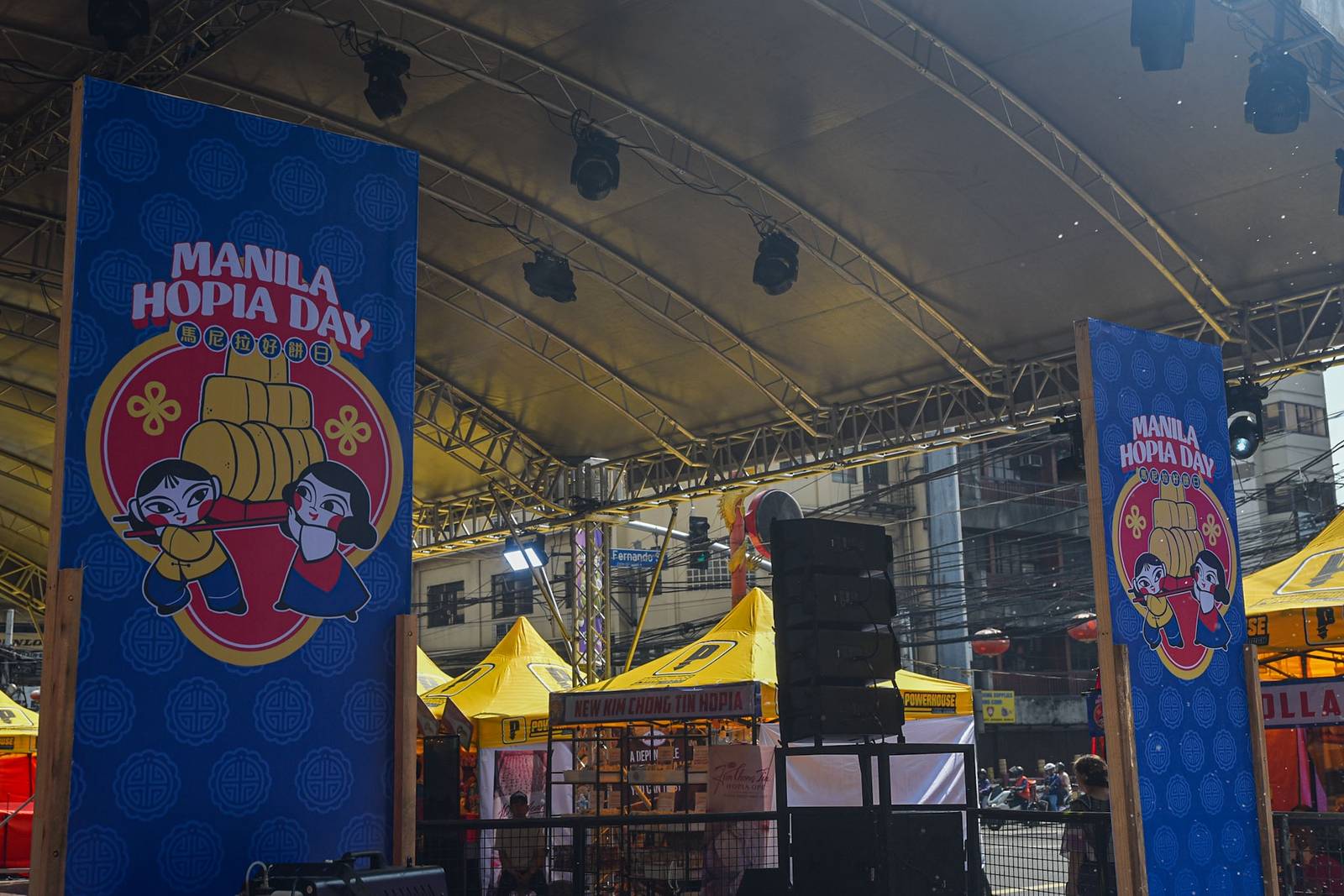 Booths featuring products from Manila’s top hopia makers at the Manila Hopia Day at the Plaza San Lorenzo Ruiz, on October 25. l Zedrich Xylak Madrid