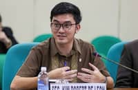 BUDGET Secretary Kim Robert de Leon said his department is inclined to follow the Supreme Court ruling regarding Unprogrammed Appropriations, but maintained commitment to implementing the FY 2026 General Appropriations Act projects despite the encouragement of the Office of the Solicitor General to temporarily halt their implementation sans SC’s decision on SolGen’s Motion for Reconsideration.