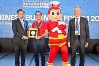 Go global, Jollibee CEO urges ASEAN brands