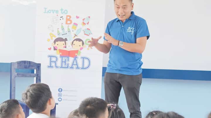 UNITY through stories told For Victor Persius Chan, SM Investments Corp. senior assistant vice president for corporate affairs and sustainability, storytelling goes beyond sharing stories; it reveals the possibilities that emerge when people and organizations unite for a common purpose.