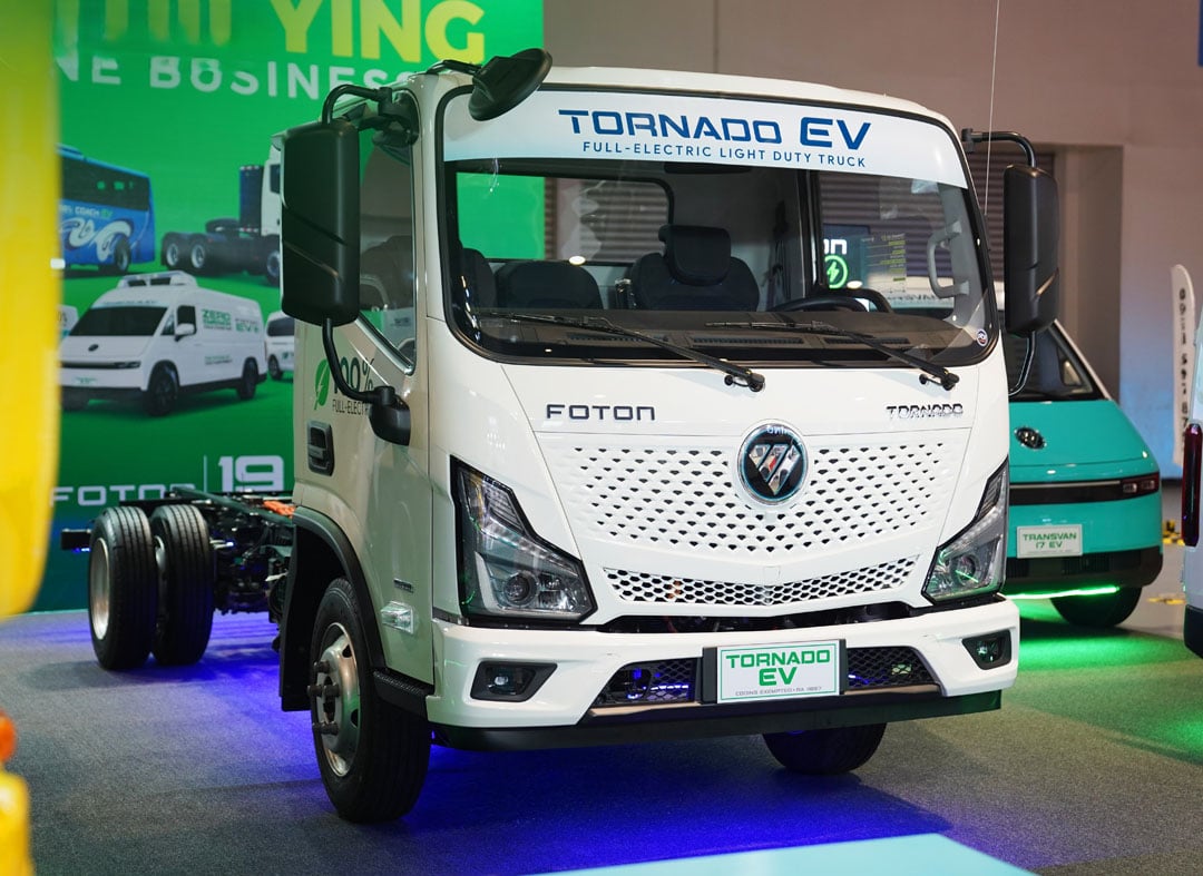 FOTON previews two commercial EVs