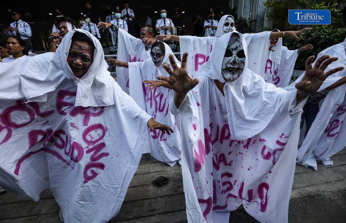 (October 26 2026) As part of World Habitat Month and National Shelter Month, hundreds of leaders and members of people's organizations under Urban Poor Action Committee (UPAC) don halloween costume and Stage a protest in front of the Department of Human Settlement and Urban Development (DHSUD) on Monday October 26 2026, to demand concrete government action on long-standing land and housing concerns. Photo/Analy Labor