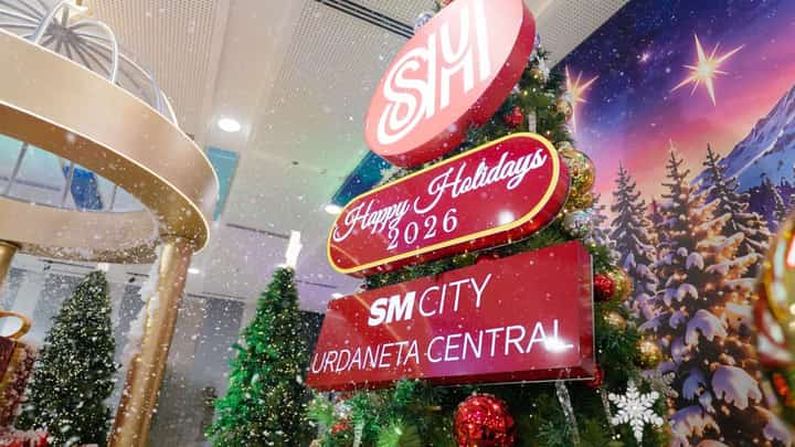 SM Central Urdaneta Unveils ‘Holiday Glitter & Glide Wonderland’ for Christmas