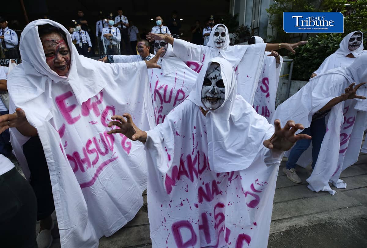 (October 26 2026) As part of World Habitat Month and National Shelter Month, hundreds of leaders and members of people's organizations under Urban Poor Action Committee (UPAC) don halloween costume and Stage a protest in front of the Department of Human Settlement and Urban Development (DHSUD) on Monday October 26 2026, to demand concrete government action on long-standing land and housing concerns. Photo/Analy Labor
