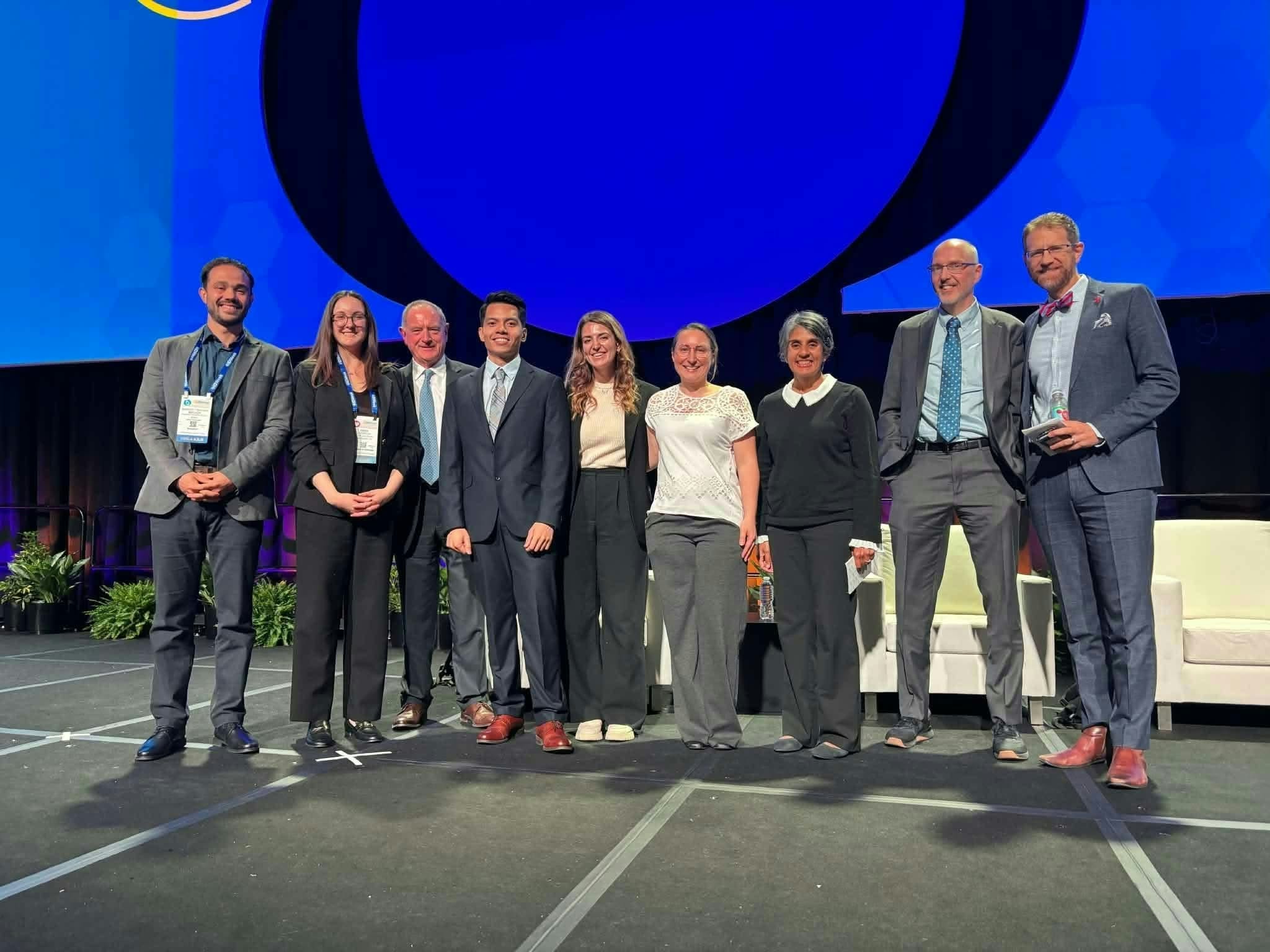 Abrenian doctor presents advanced HIV case at international medical conference in Washington