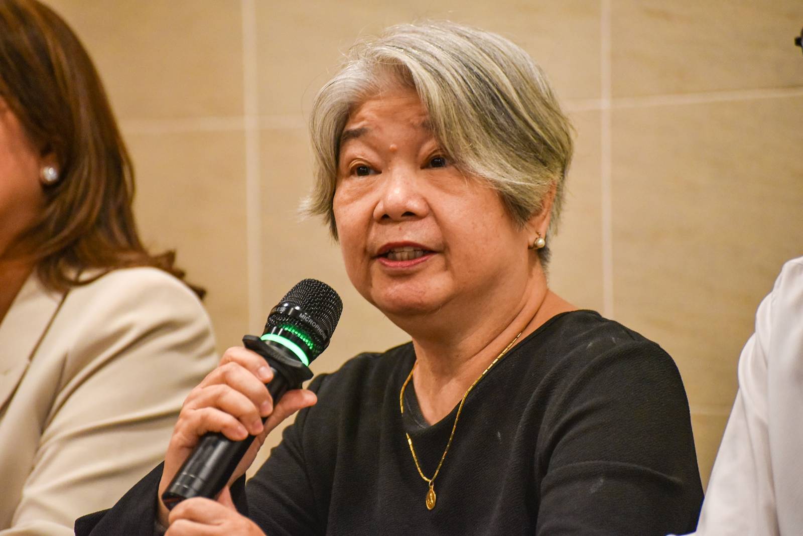 A group of doctors calls on the Professional Regulation Commission (PRC) to investigate Dr. Anthony 'Tony' Leachon over alleged violations of professional ethics stemming from his public statements on the 2017 Dengvaxia vaccine controversy during a press conference in Intramuros, Manila, on October 26.

The group urged the commission to conduct a fair and impartial review based on scientific evidence and documented facts. l Zedrich Xylak Madrid