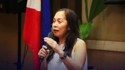 Weak peso threatens higher power bills