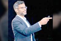 Salesforce exec champions calculated career risks